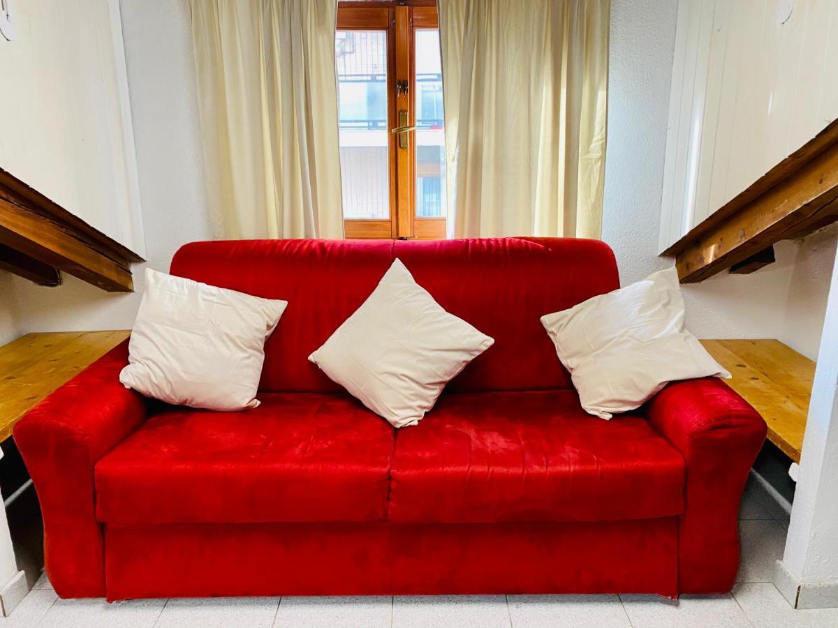 Апартаменты Casa Dei Leoni Аоста Экстерьер фото